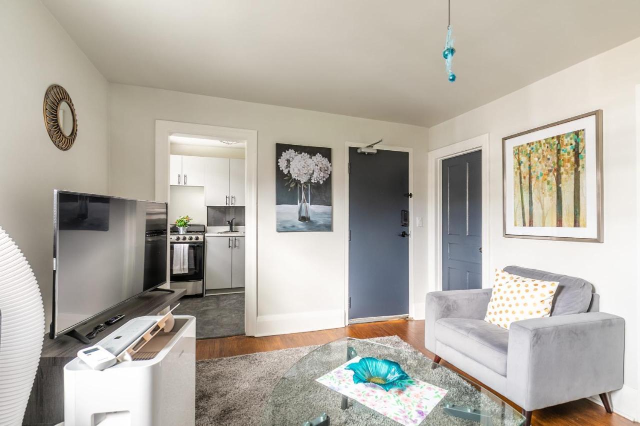 Cozy 1Br Apt - In The Heart Of Dt Hamilton Διαμέρισμα Εξωτερικό φωτογραφία